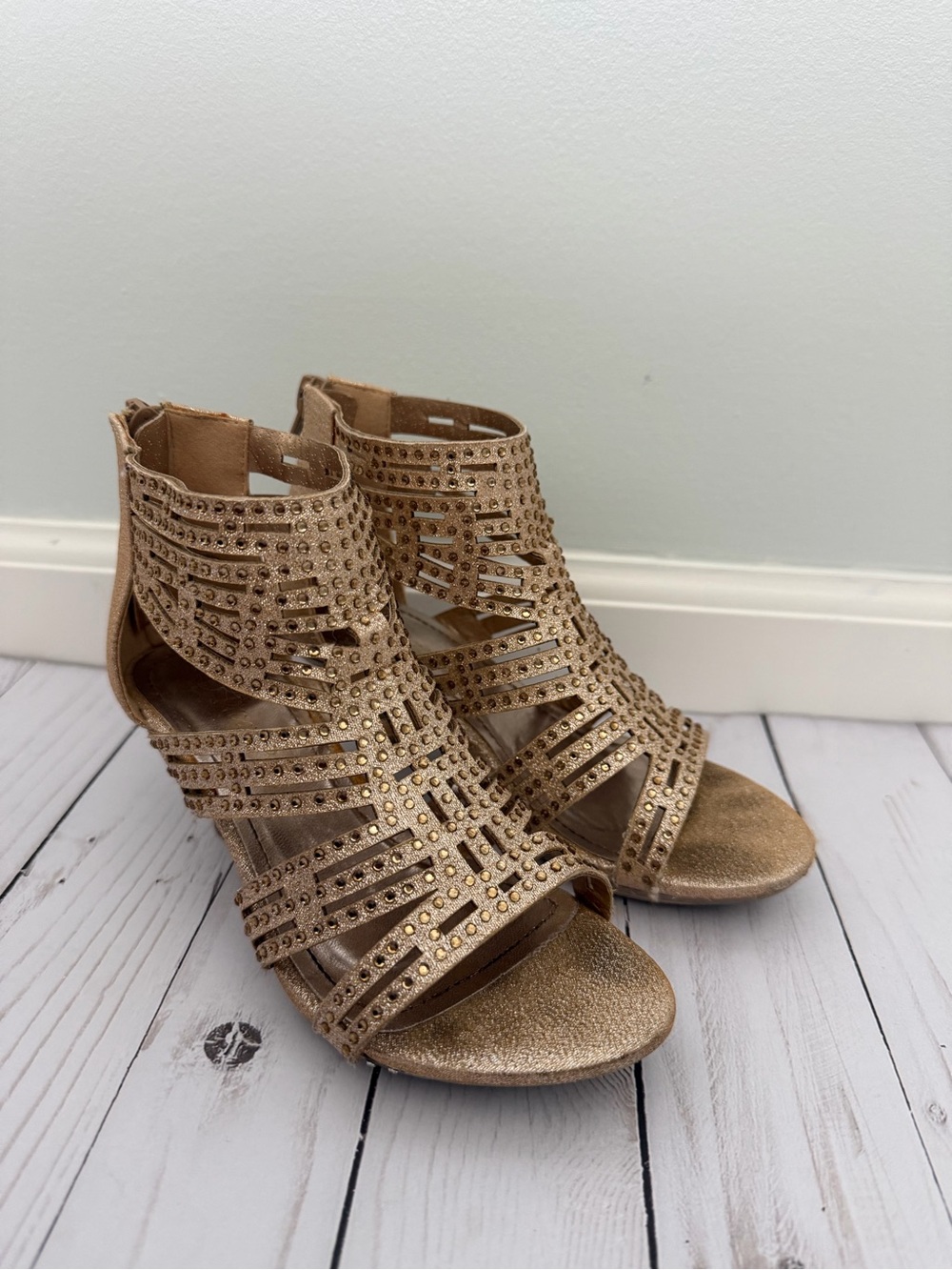 Girls Gold Strappy Studded Heeled Sandals